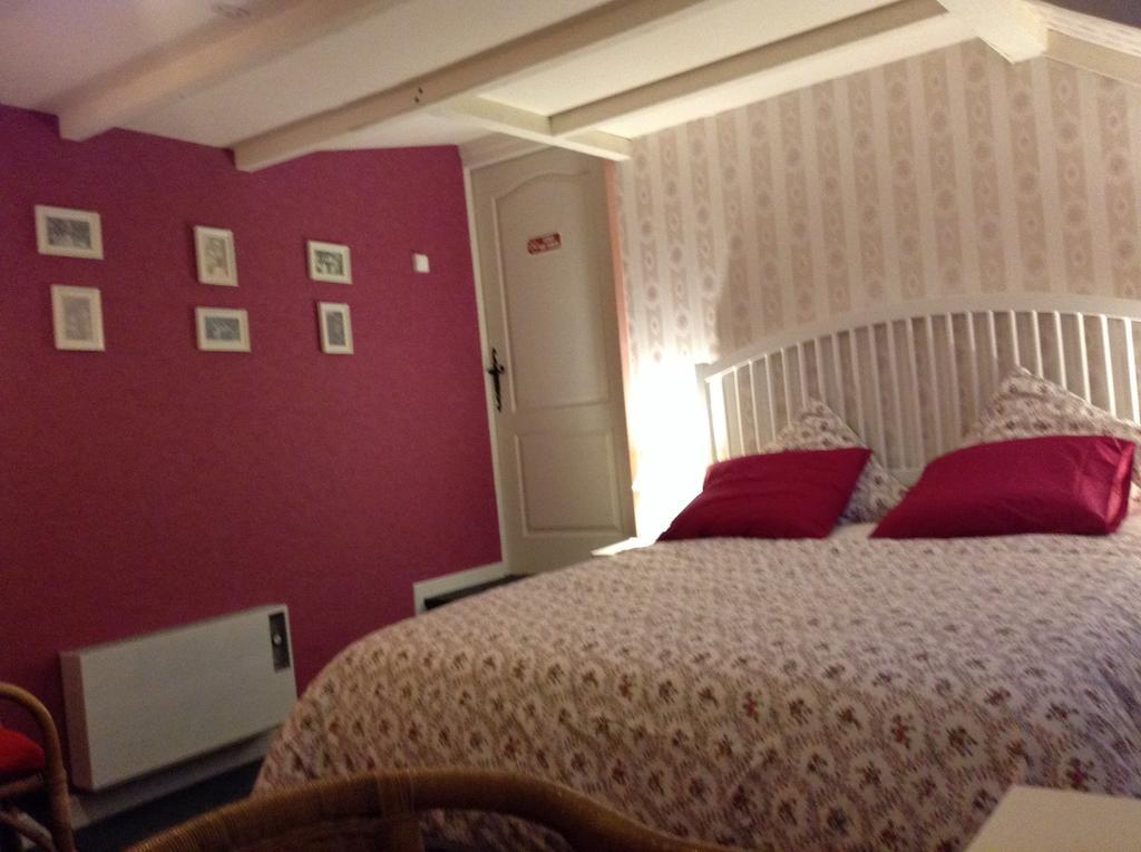 Aux Sources De L'Yonne Bed & Breakfast Glux-en-Glenne Rom bilde